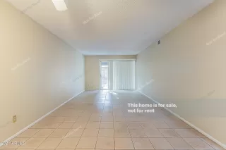 Photo #4: 6325256 Listing