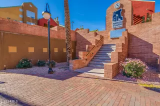 Photo #1: 6325446 Listing