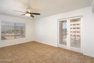 Photo #5: 6325446 Listing