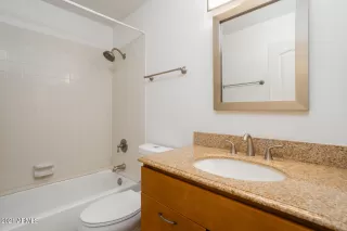 Photo #6: 6325446 Listing