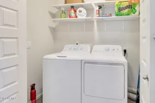 Photo #6: 6325465 Listing 