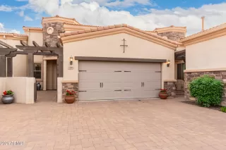 Photo #2: 6325584 Listing