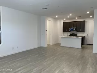 Photo #2: 6325662 Listing 