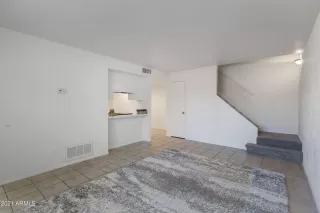 Photo #4: 6325783 Listing