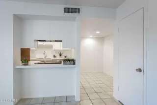 Photo #5: 6325783 Listing