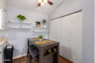 Photo #6: 6325801 Listing