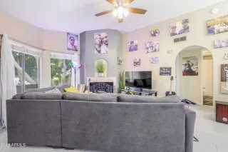 Photo #1: 6325829 Listing