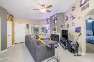 Photo #2: 6325829 Listing