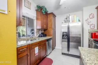 Photo #4: 6325829 Listing