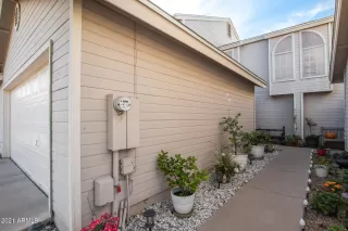 Photo #1: 6325869 Listing