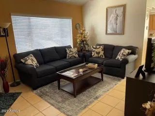 Photo #2: 6325946 Listing 