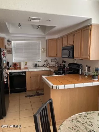 Photo #3: 6325946 Listing 