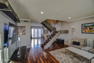 Photo #3: 6325994 Listing