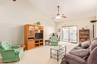 Photo #2: 6326163 Listing