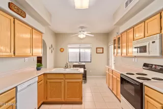 Photo #6: 6326163 Listing