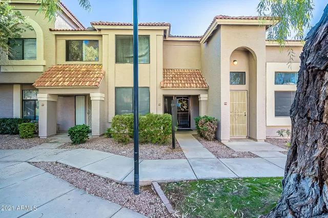 MLS: 6326644 Condo For Sale