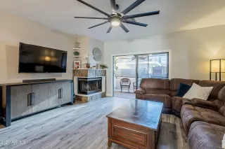 Photo #6: 6326644 Listing