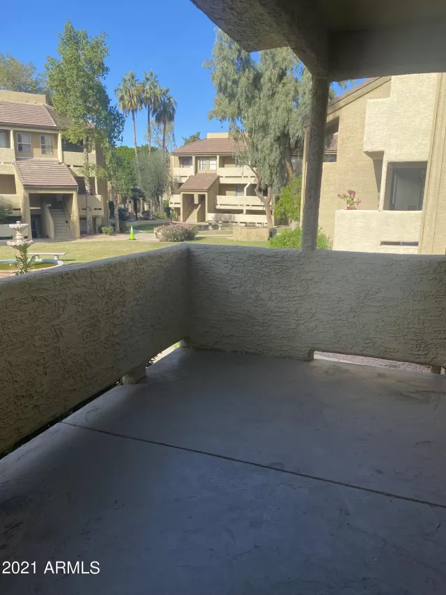 MLS: 6326784 Condo For Sale