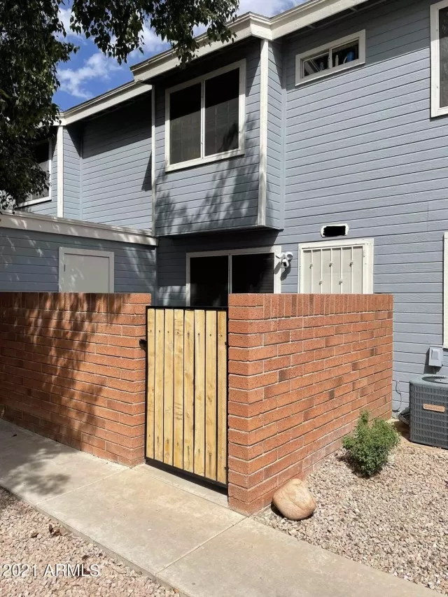 MLS: 6326835 Condo For Sale