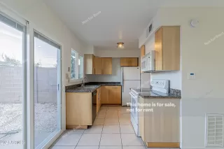 Photo #3: 6326909 Listing