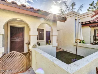 Photo #4: 6327033 Listing