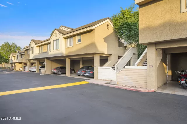 MLS: 6327085 Condo For Sale