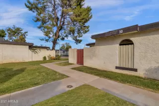 Photo #2: 6327133 Listing