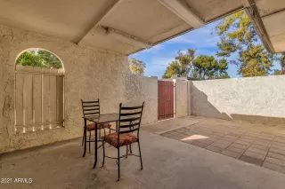 Photo #5: 6327133 Listing