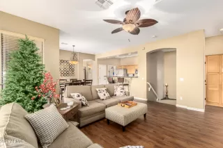 Photo #4: 6327169 Listing