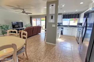 Photo #5: 6327250 Listing 