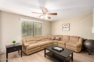 Photo #4: 6327308 Listing