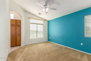 Photo #4: 6327379 Listing 