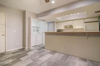 Photo #6: 6327416 Listing 