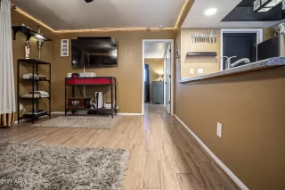 Photo #4: 6327838 Listing