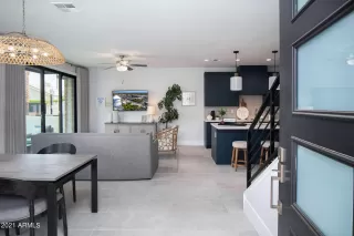 Photo #5: 6328167 Listing 