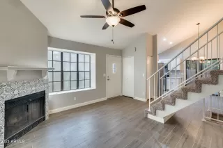 Photo #3: 6328206 Listing