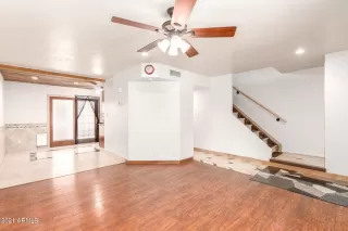 Photo #2: 6328381 Listing 