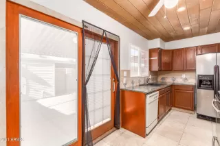 Photo #5: 6328381 Listing 