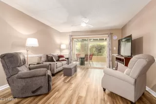 Photo #5: 6328501 Listing