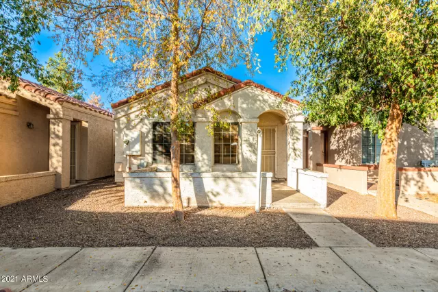 MLS: 6328558 Condo For Sale