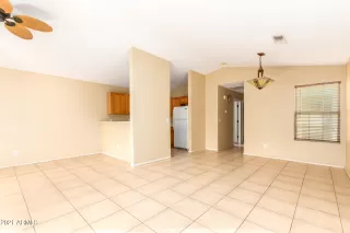 Photo #6: 6328558 Listing