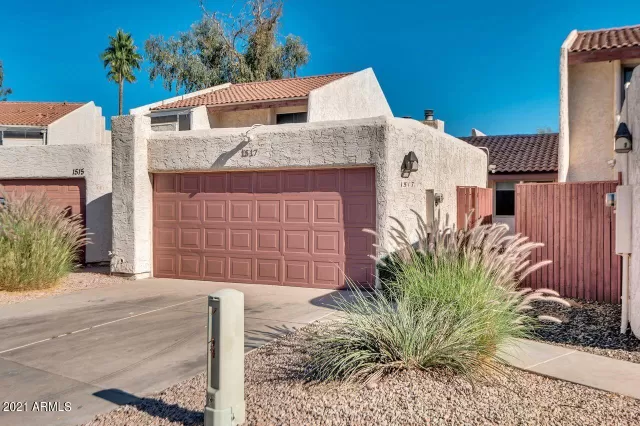 MLS: 6329328 Condo For Sale