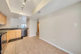 Photo #4: 6329328 Listing 