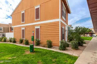 Photo #1: 6329358 Listing