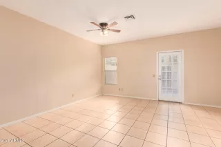 Photo #4: 6329358 Listing