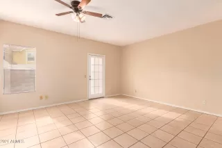 Photo #5: 6329358 Listing