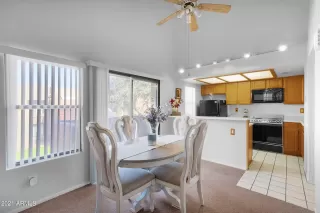 Photo #3: 6329601 Listing