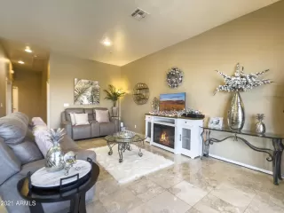 Photo #2: 6329908 Listing 