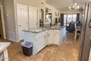 Photo #2: 6329966 Listing