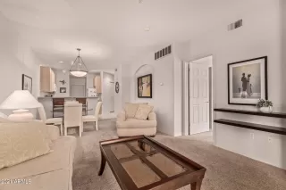 Photo #3: 6330127 Listing 